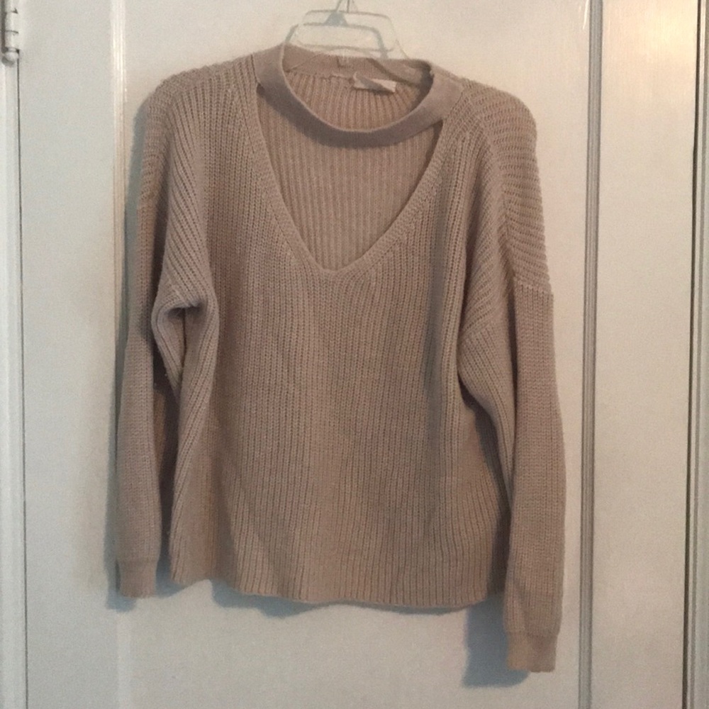 Base chocker sweater